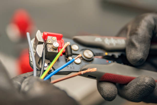 Best Affordable Emergency Electrician  in Fircrest, WA